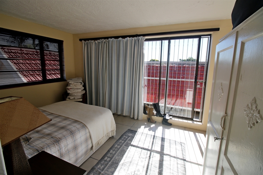 5 Bedroom Property for Sale in Vincent Eastern Cape